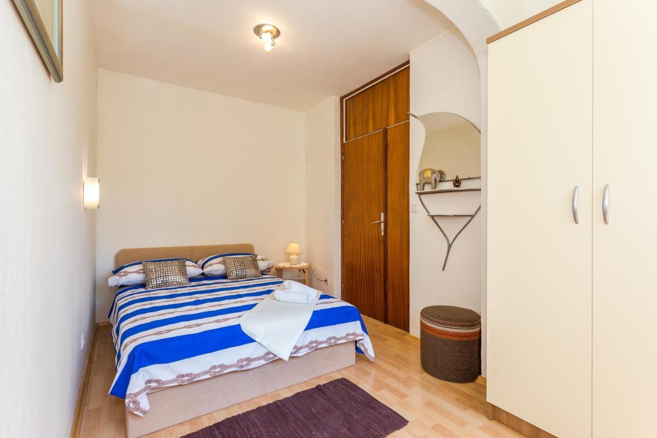 Apartments With Wifi Split - 13957 Екстериор снимка