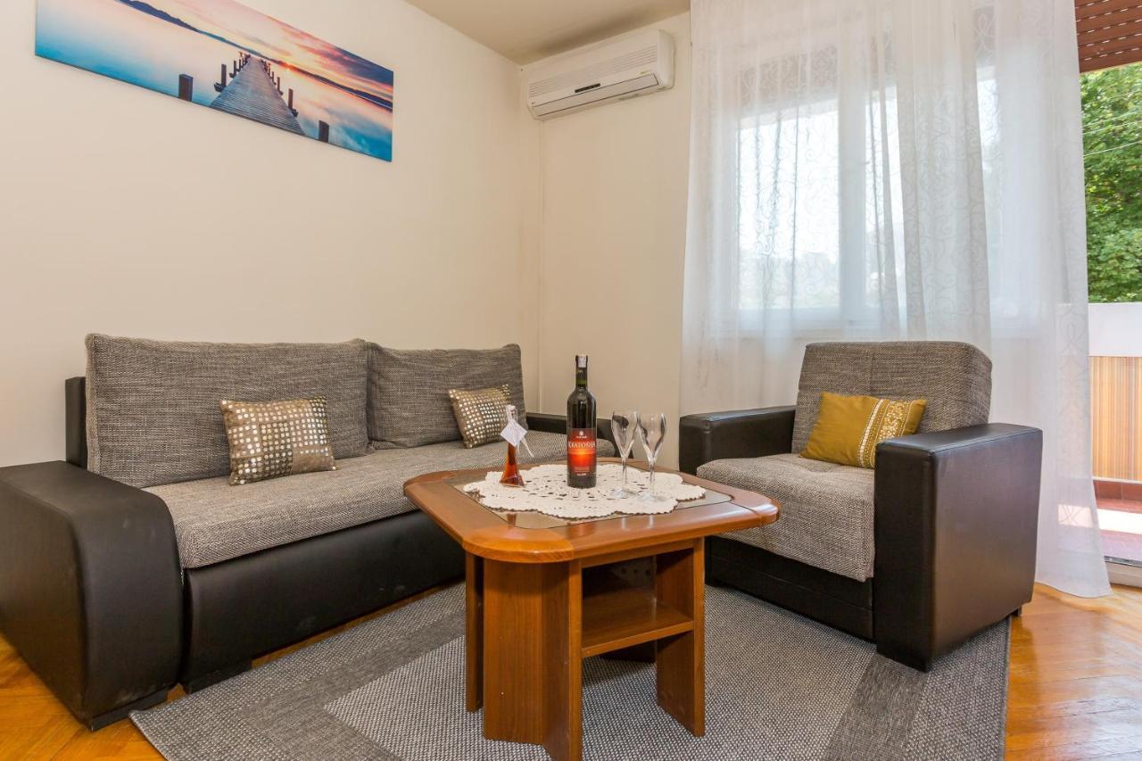 Apartments With Wifi Split - 13957 Екстериор снимка