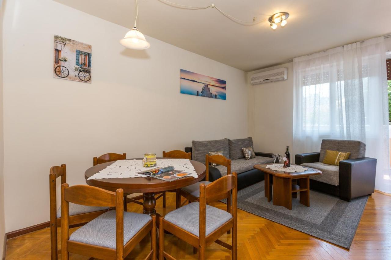 Apartments With Wifi Split - 13957 Екстериор снимка